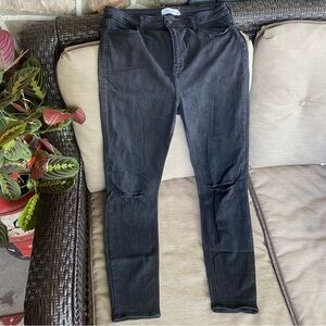 CJLA Angeles skinny leg black jeans distressed